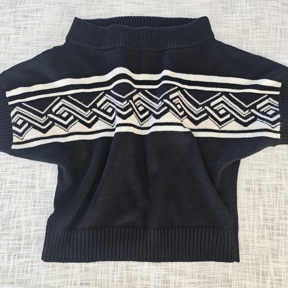 Black and White Geometric Knit Sweater